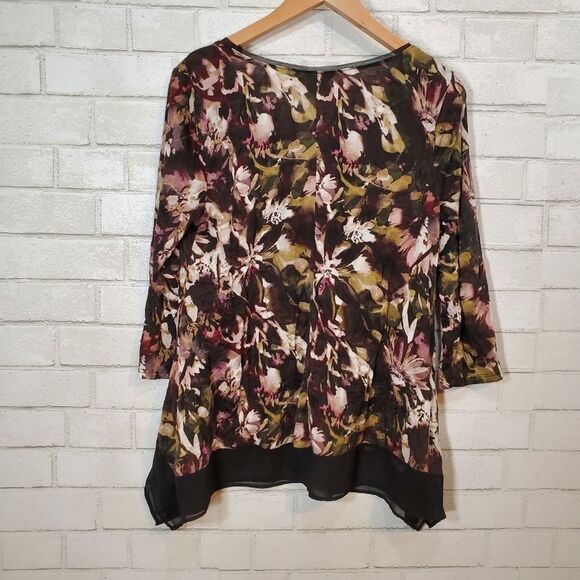 Simply Vera - Vera Wing floral top - Picture 9 of 13